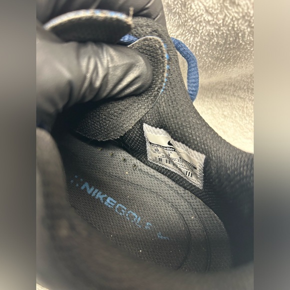 Nike golf shoes - Picture 4 of 5